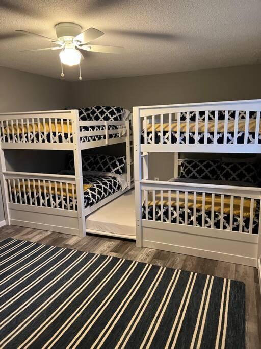 Pocono Paradise - 3 Bedroom 3 And Half Bathroom Townhouse Tannersville Esterno foto