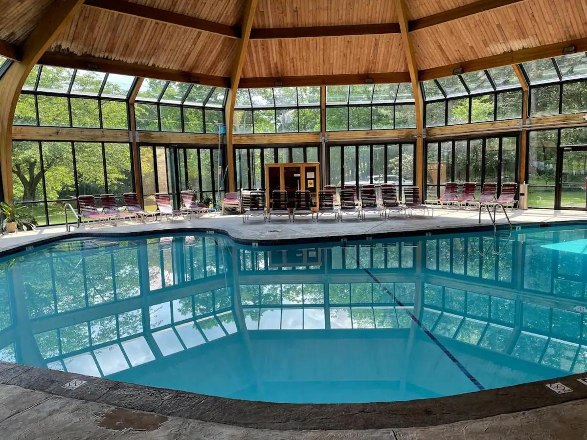 Pocono Paradise - 3 Bedroom 3 And Half Bathroom Townhouse Tannersville Esterno foto